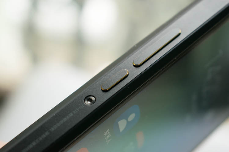 目前最强双摄手机,待机20天手机