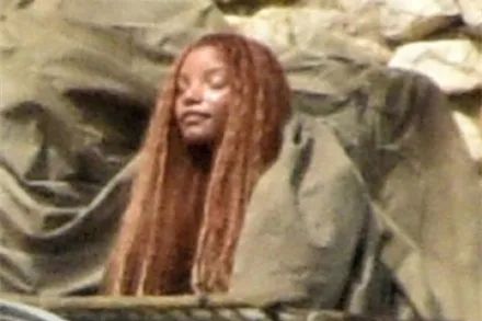 白雪公主变黑炭公主,白雪公主变成听话人偶