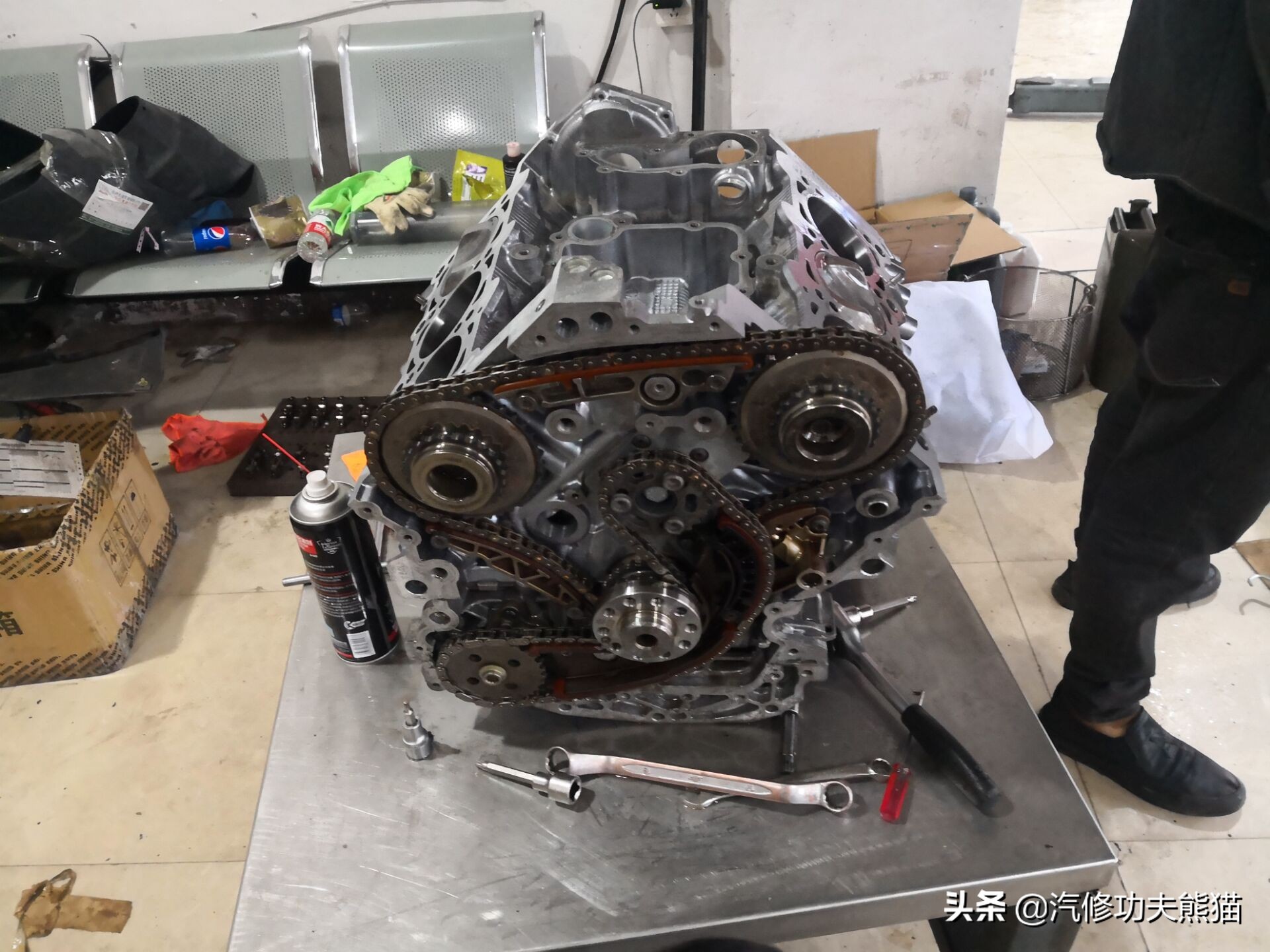 只因修烧机油却被人修到残废！4S拒修！一台奥迪Q7的重生路