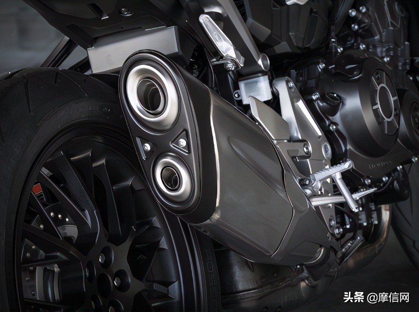 2018款本田cb1000r看点集合,本田大黄蜂cb1000r2012年款