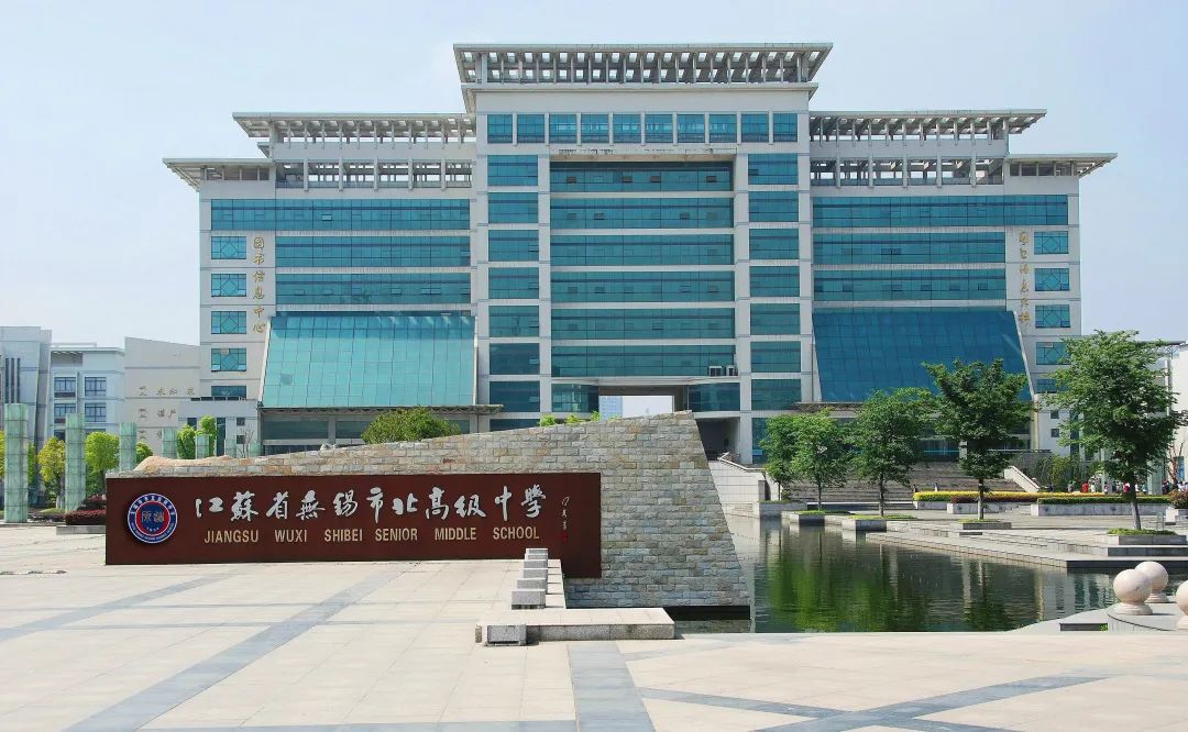 低调做人高调做事才是真正的优秀,在学校如何低调做人高调做事