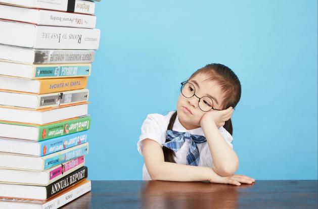 父母做好自己是给孩子最好的教育,对孩子最好的教养是父母永不放弃