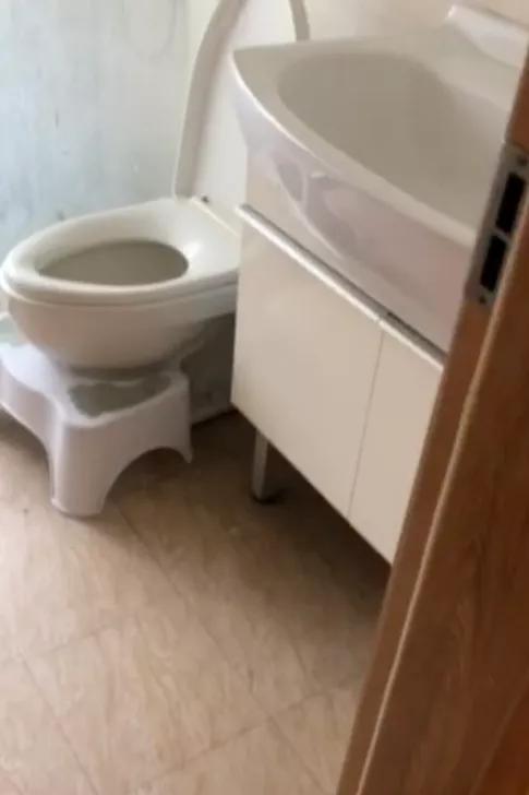 89㎡出租屋“变身”日式极简美宅，无主灯+藤编原木，玩出新花样