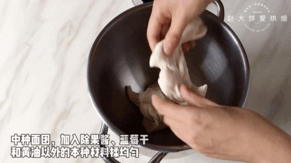 法式蓝莓吐司,简单粗暴蓝莓吐司