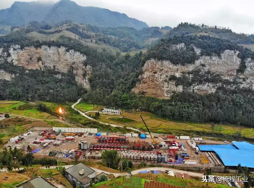 中国油气会战,中国海上第一个油气田