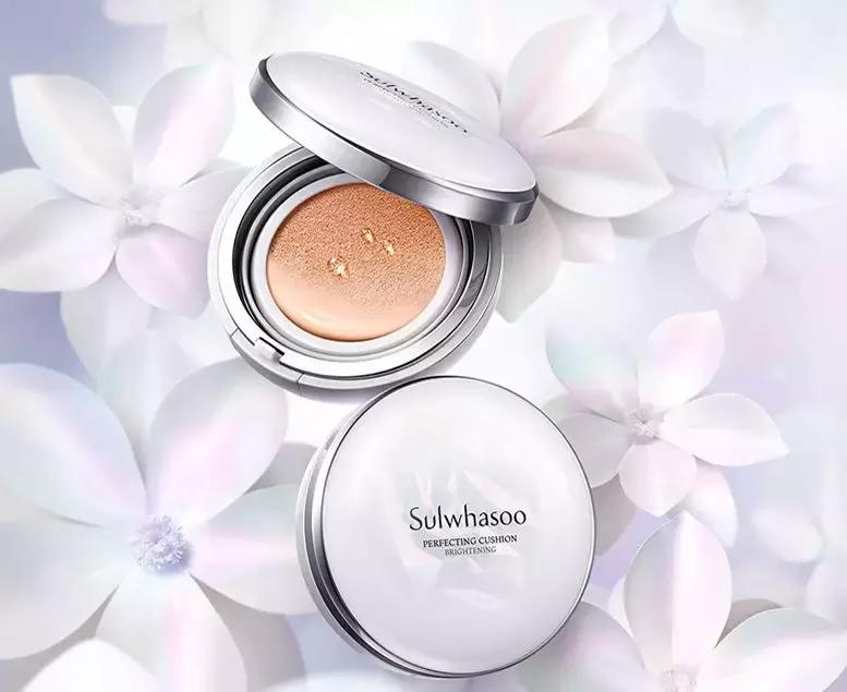 哪款大牌气垫保湿又遮瑕,秋冬什么气垫最好用不卡粉遮瑕