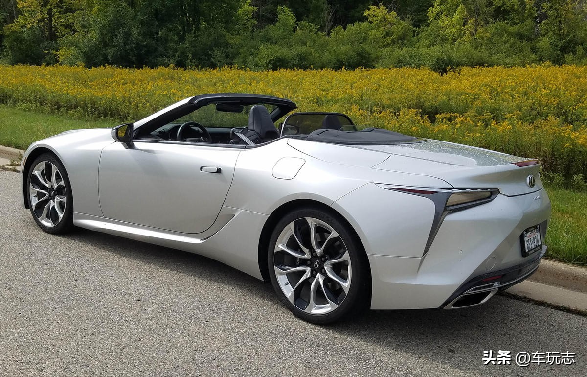 雷克萨斯lc500街拍,23款雷克萨斯lc500双门敞篷黑武士