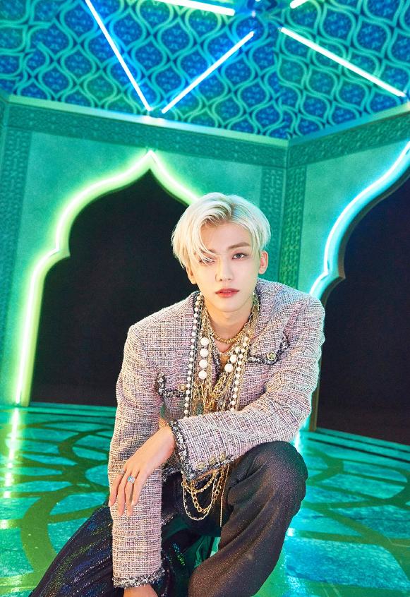 SM太有钱！NCT新专预告，香奈儿项链成员“批发”式佩戴