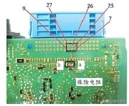 宝马x5加油后油表不动什么原因,宝马x5油表显示0能开几公里