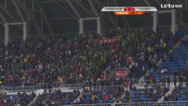 中超的地摊经济:几十块的球衣,买了很久还是很感动