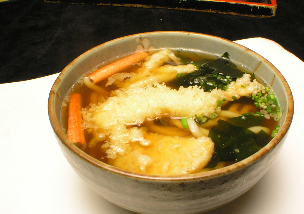 冬天的第一份乌冬面,一份自热乌冬面