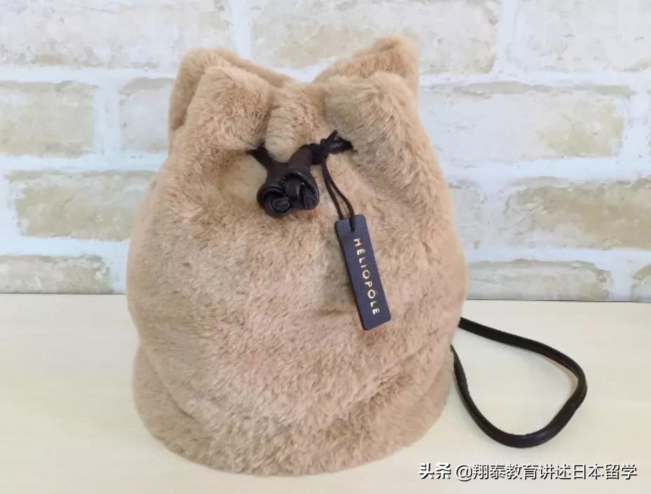 日本杂志赠品五花八门,不瞒你说,现在买杂志全是为了赠品啊