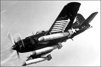 重量级拳击手，侧风下也能在航母上安全着陆，终成末代螺旋桨战机