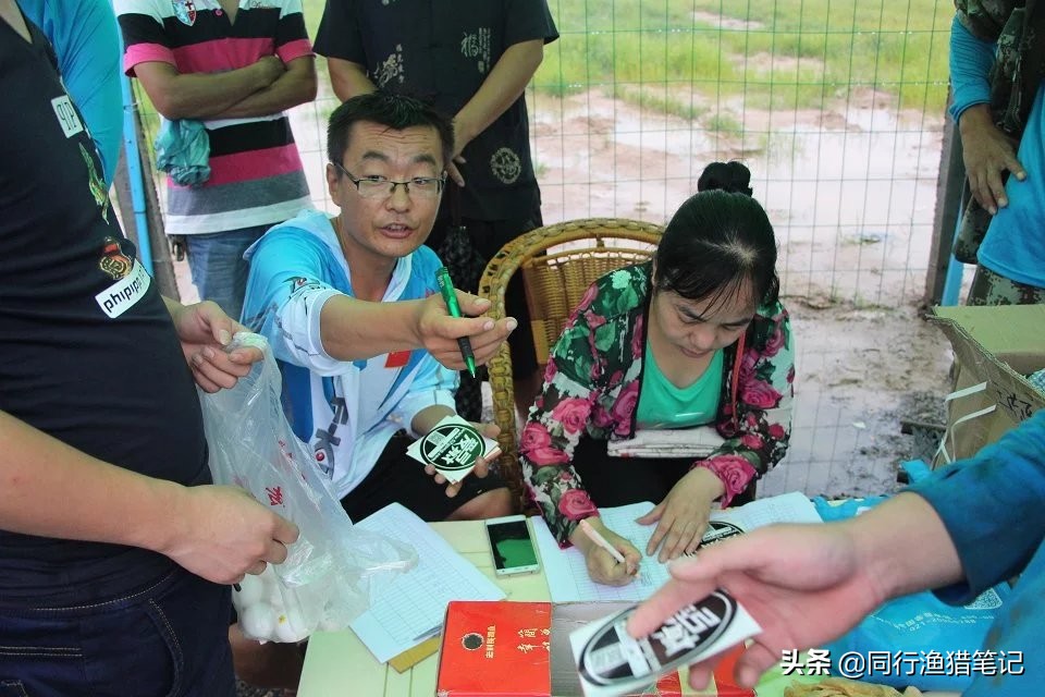 黑坑撒化肥,大多数钓友抱憾而归,唯独他狠狠给老板上了一课