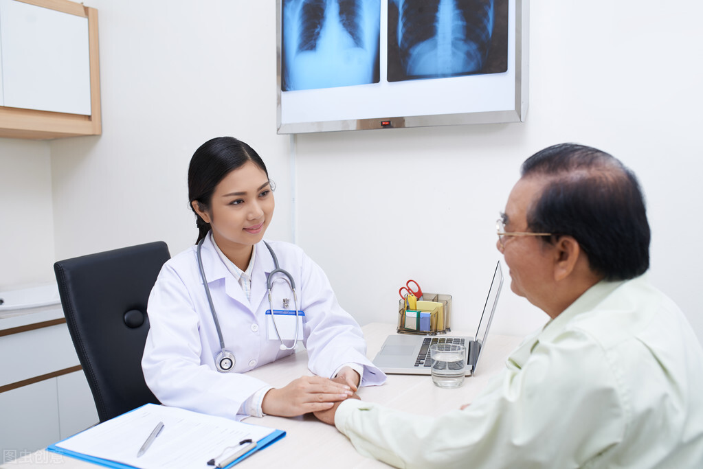 患者晕倒医护人员30分钟生命接力,感染性休克生命体征正常