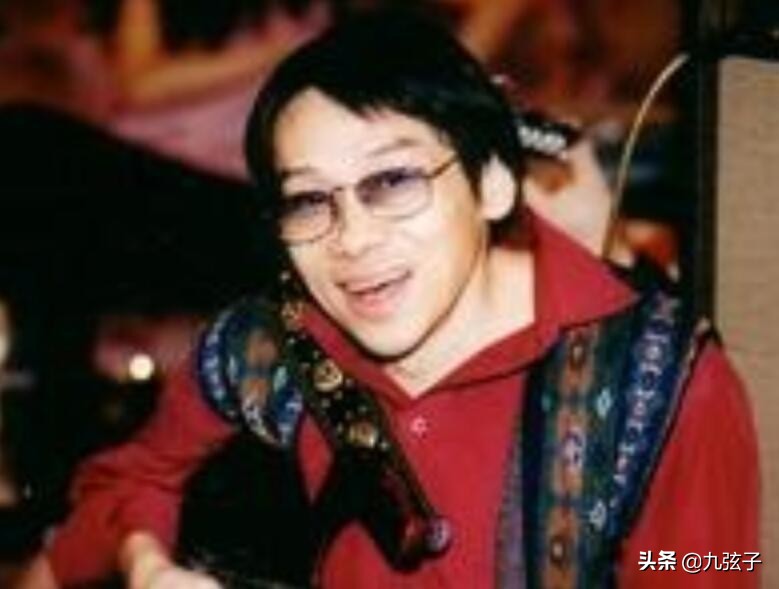 香港鼻祖歌手泰迪罗宾,香港歌手泰迪罗宾简介