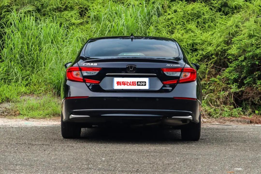 车长超4米9，3毛一公里香到爆，最火合资B级车出新款，开过都说好