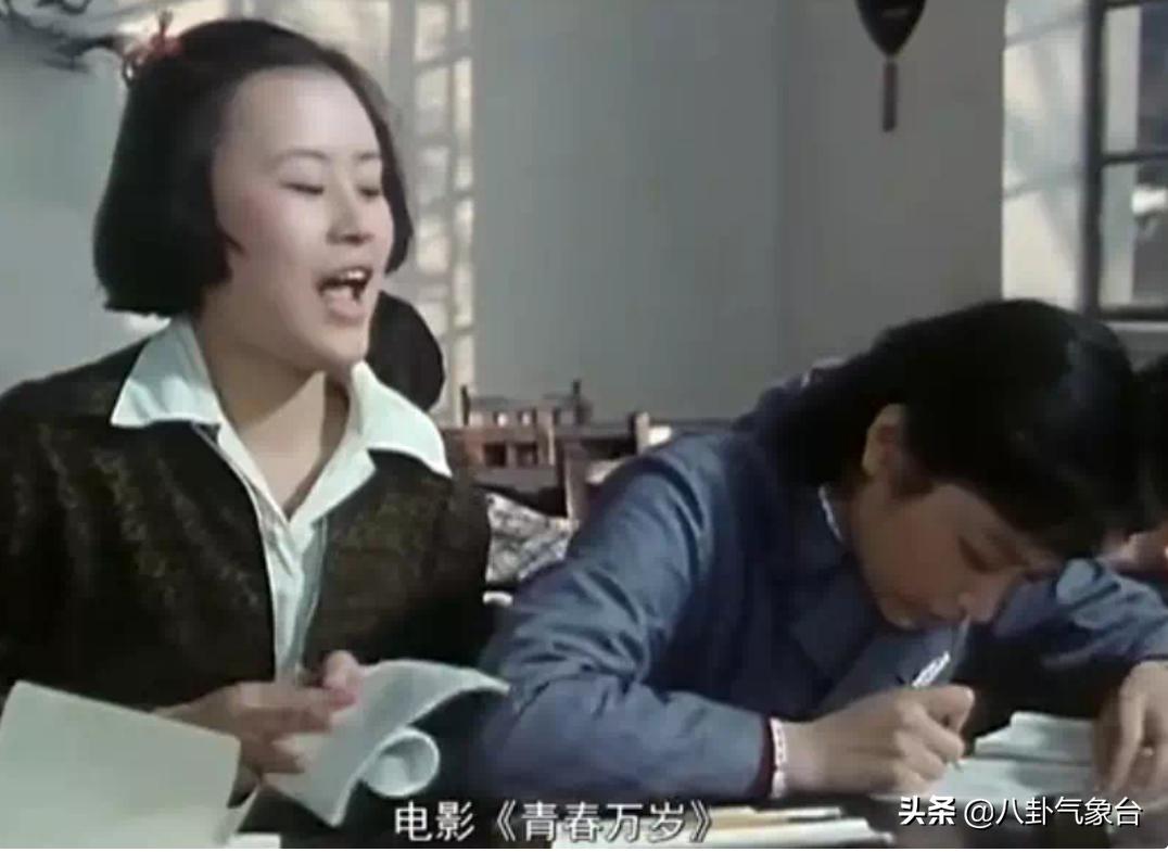 邬君梅近照风情万种,邬君梅坦言当过小三