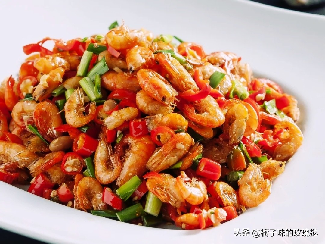 冬笋炒河虾雪菜的做法,雪菜春笋炒白虾