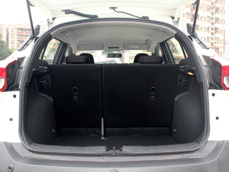 东风日产10万左右suv劲客,东风日产劲客自动挡suv1.5l怎么样