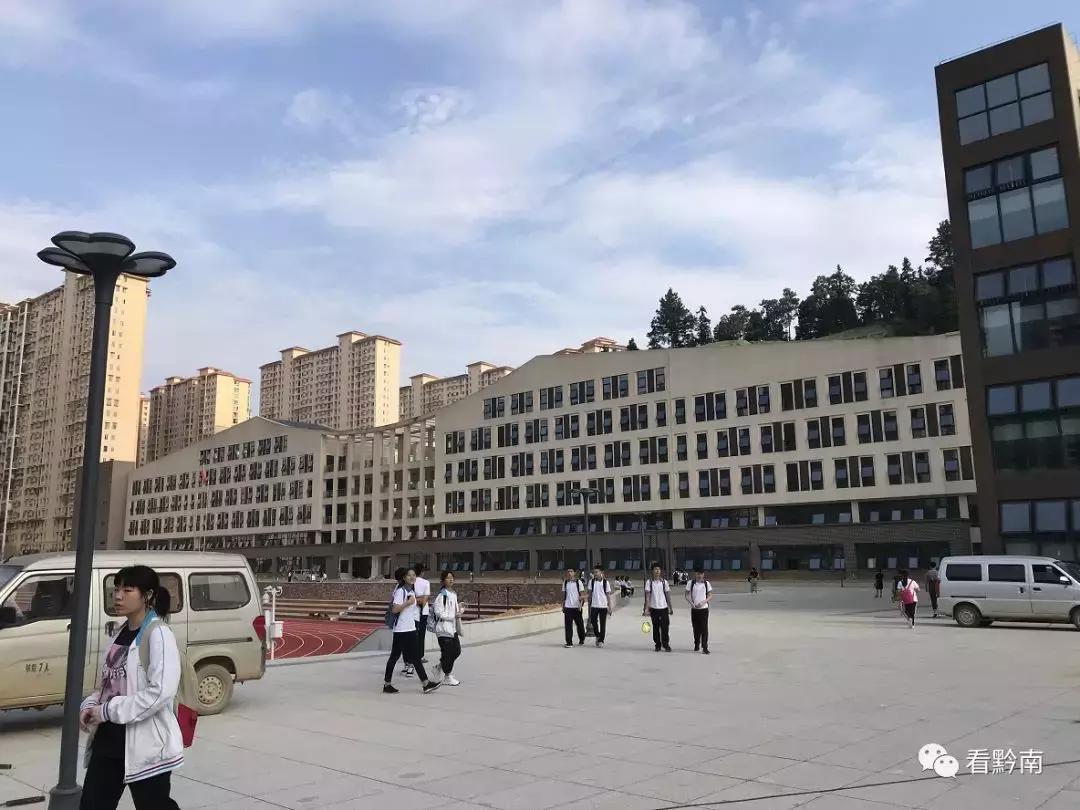 都匀三中是更名还是整体搬迁,2024后都匀三中会搬迁吗