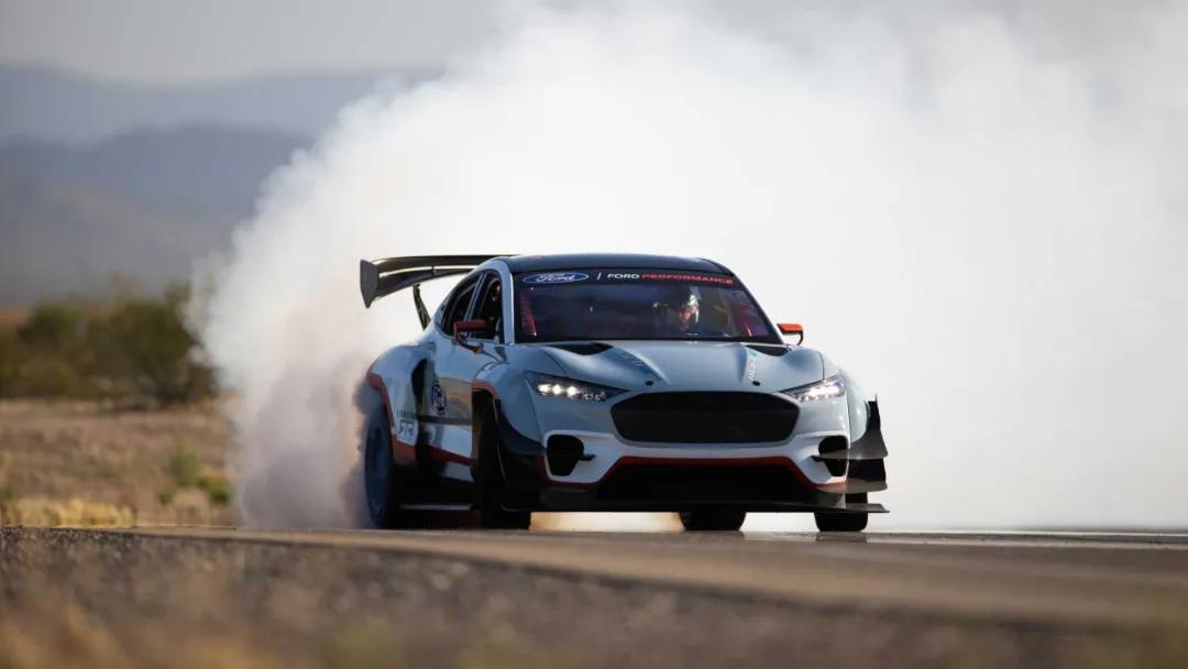 2021椹勾,2021鏄┈骞村悧