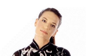 练瑜伽伤了颈椎怎么办,颈椎错位可以练瑜伽