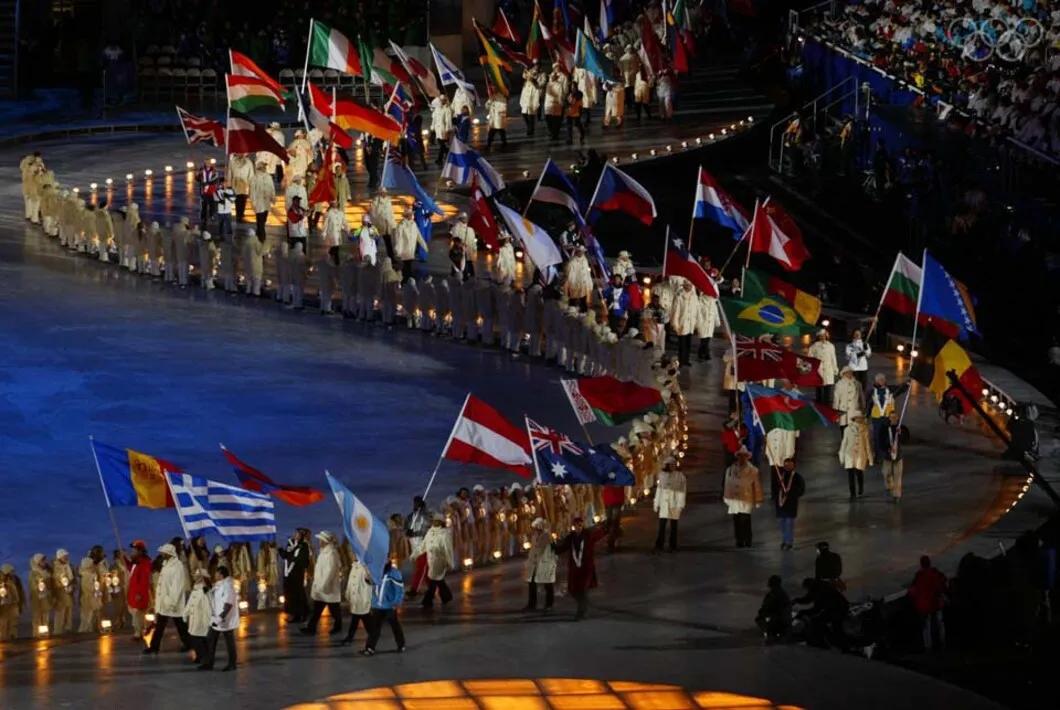 02年冬奥会会徽没有展示的元素,历届冬奥会冬残奥会会徽