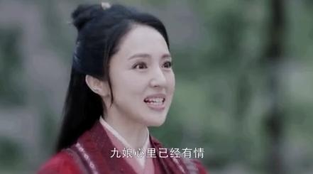 董璇和小11岁的男明星,董璇胡军