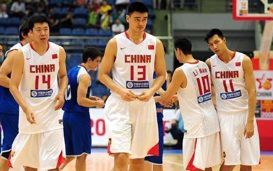 少年曾有凌云志洗尽铅华也从容!16年巅峰低谷,易建联的篮球人生