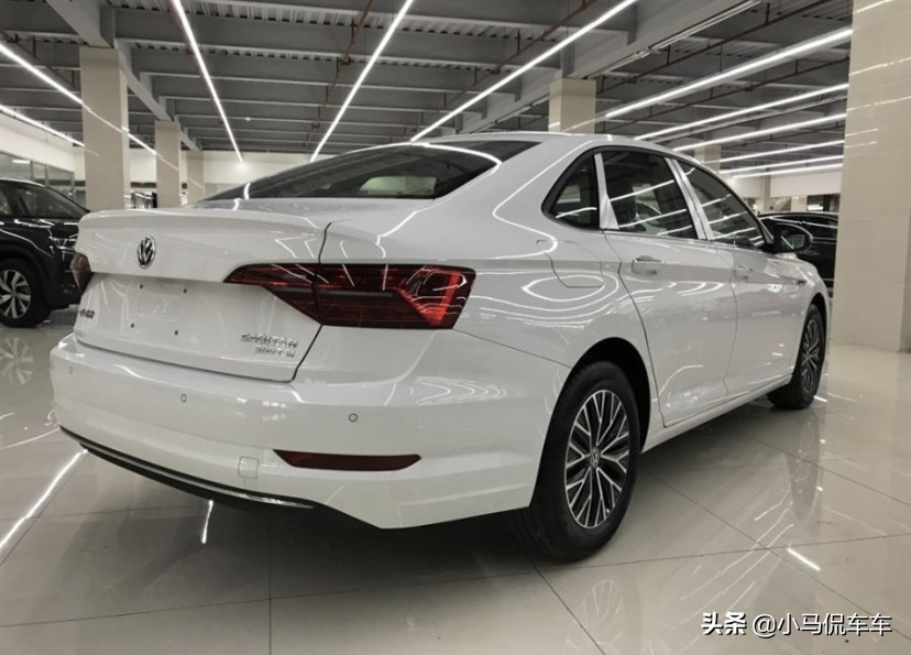 想买1.4T的大众速腾,这车适合新手司机开吗?实际价格大约多少?