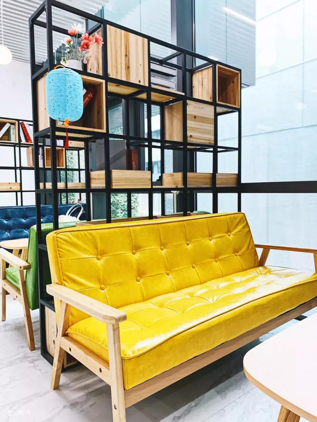 喝了这杯奶茶甜到入心入肺,喝了一杯奶茶享受生活