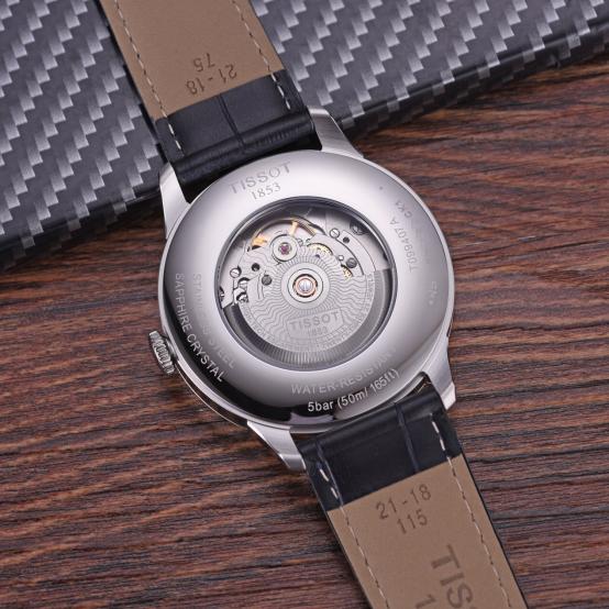 秋冬穿搭高级感明星同款,明星同款时尚大方