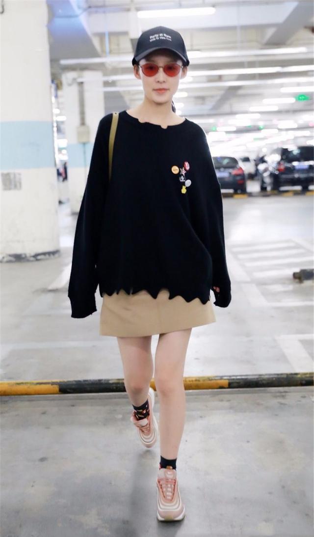 女生腿弯适合穿什么,女生腿弯穿什么裤子