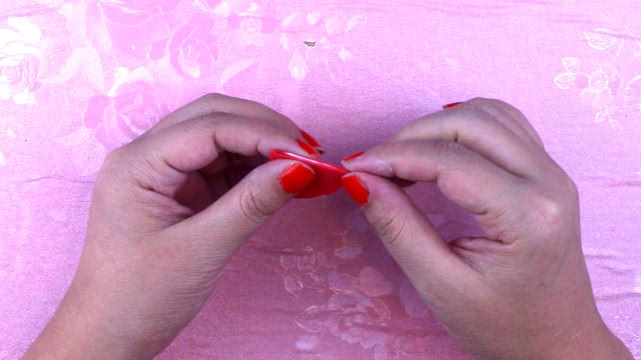 折纸教程灯笼的折法,折纸花灯笼的折法手工