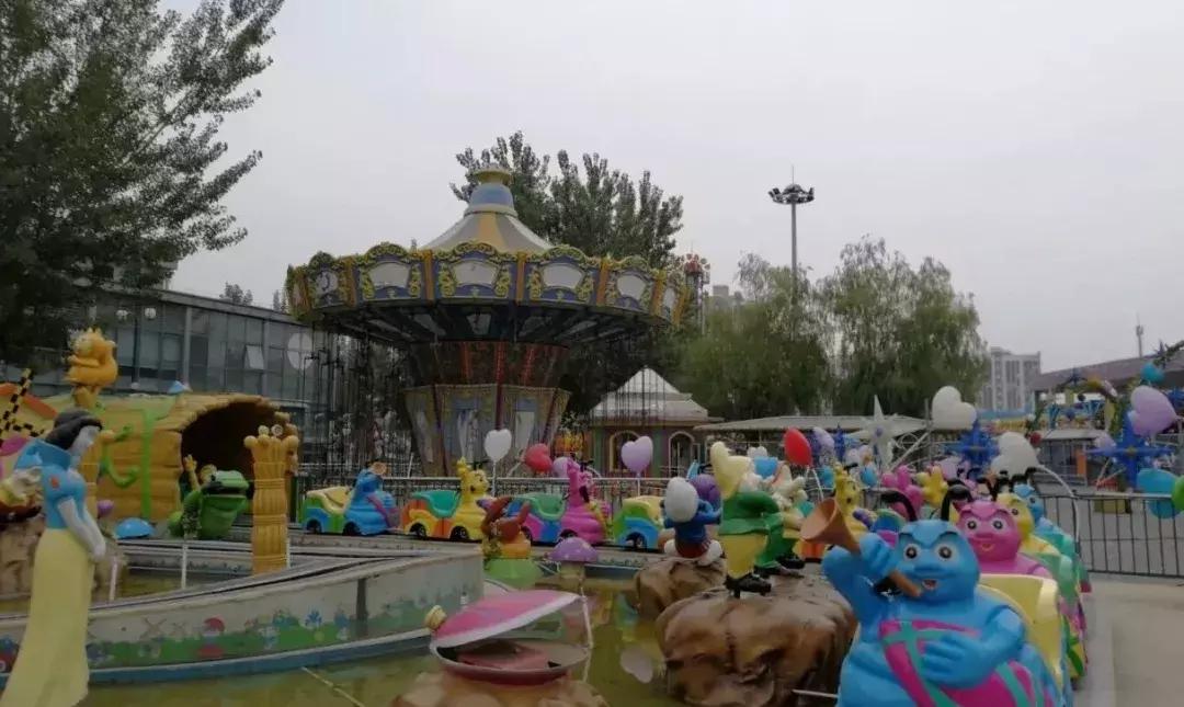 世界十大主题乐园北京欢乐谷,北京市有几个欢乐谷游乐园