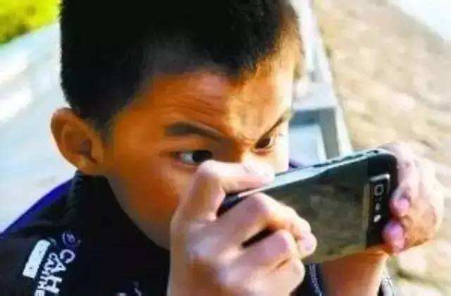 谨防有三,教你避开造成孩子注意力不集中的“坑”