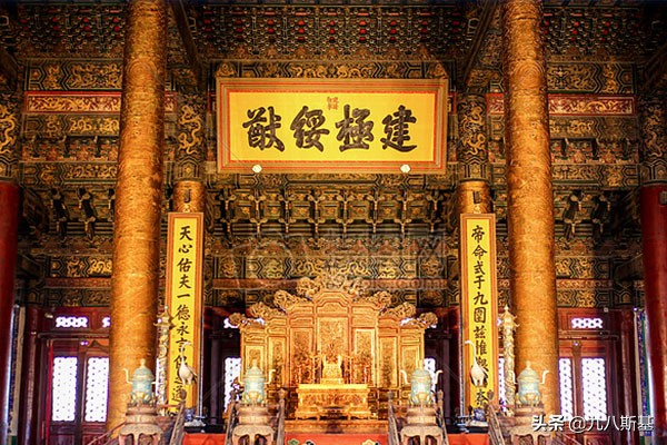 这些地方竟是魔域刷怪圣地：极品装备满地爆玩家捡钱到手软