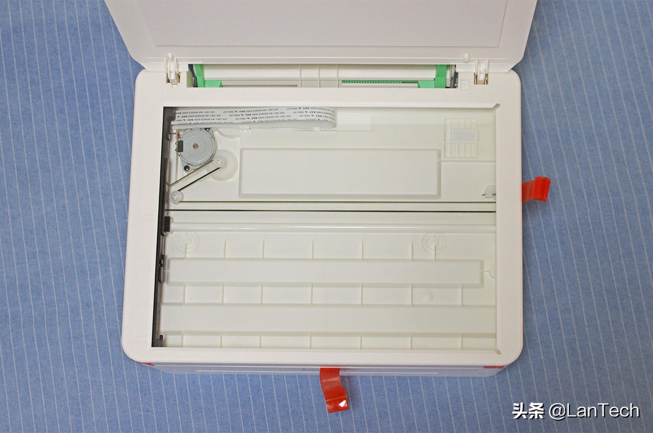 联想小新m7268怎么复印证件,联想小新m7268w打印机wifi怎么打开