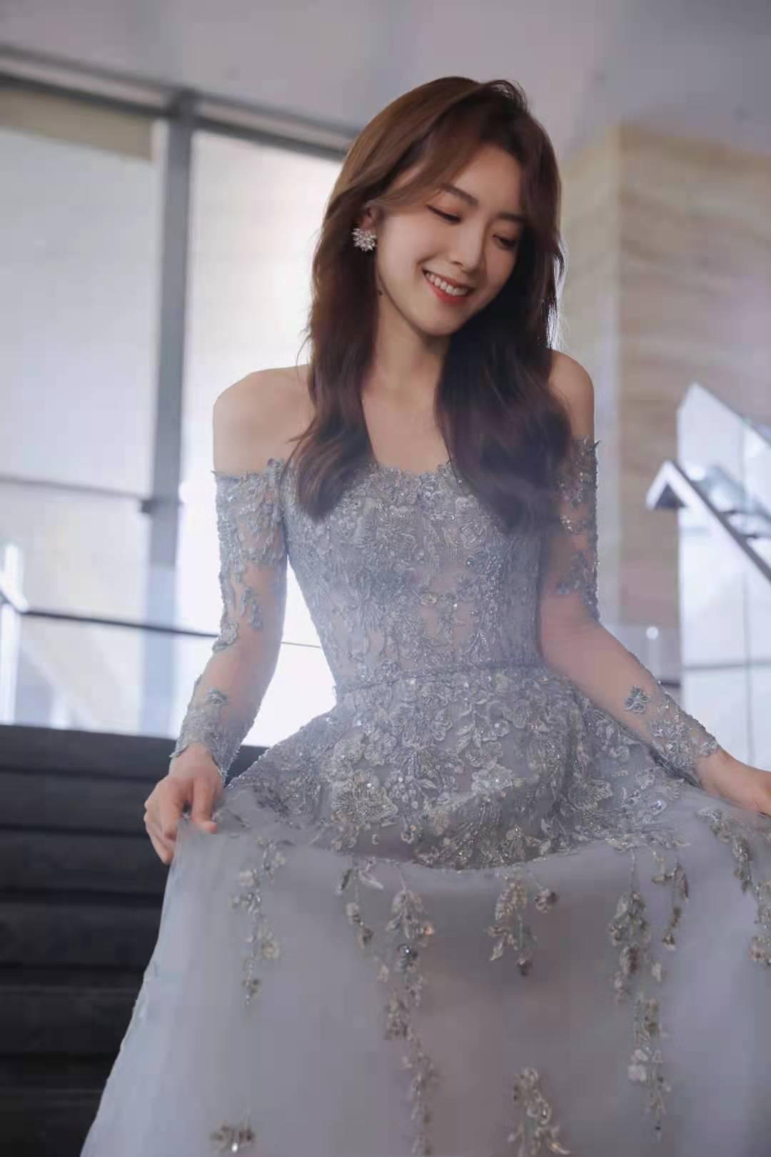 余霜jk,余霜小钰图片