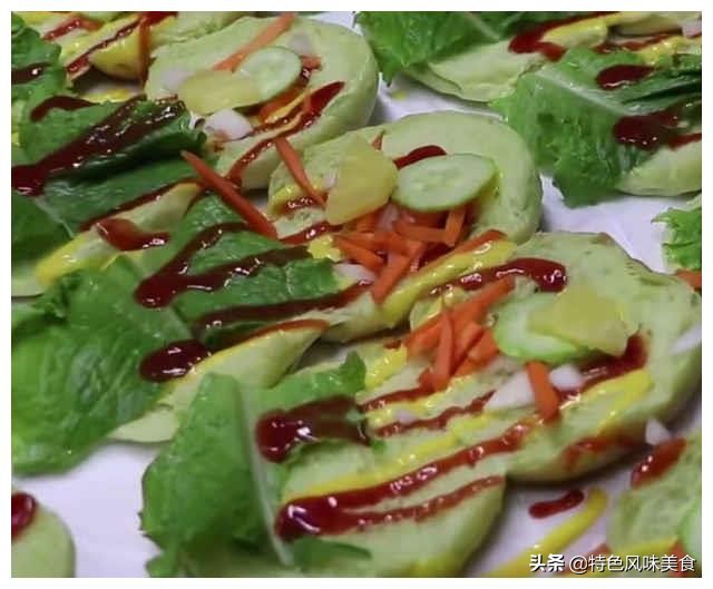 韩式汉堡制作过程维语版,韩式芝士牛排汉堡做法