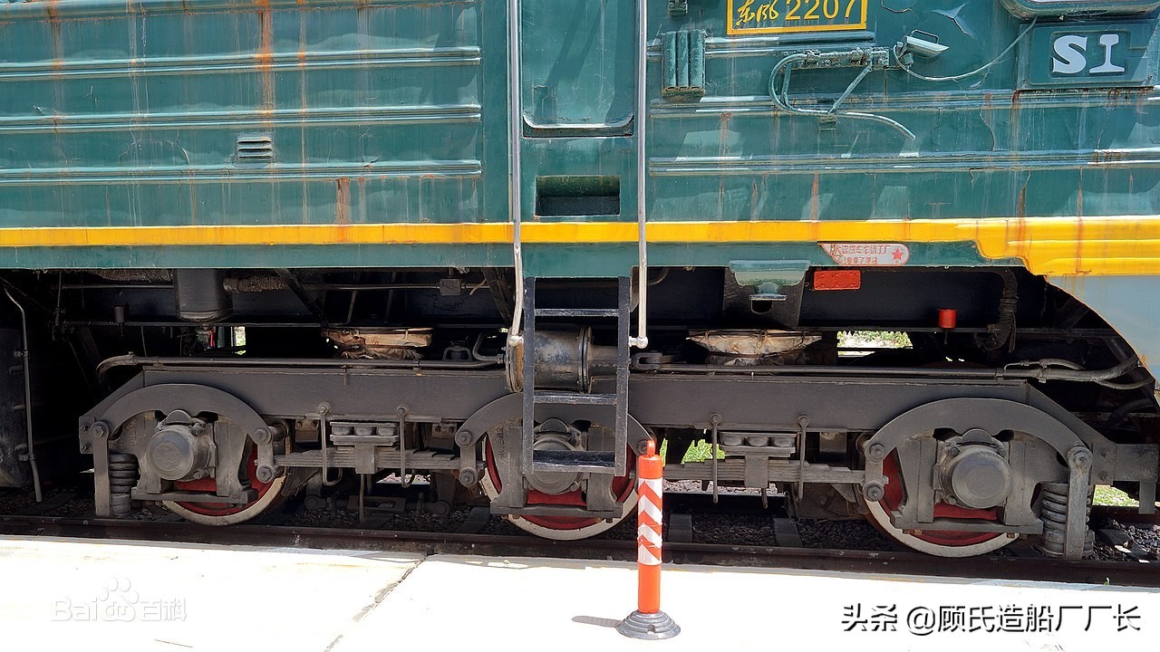 老婆叫我回家干活！回顾96年黔桂线关东站列车侧面冲突重大事故