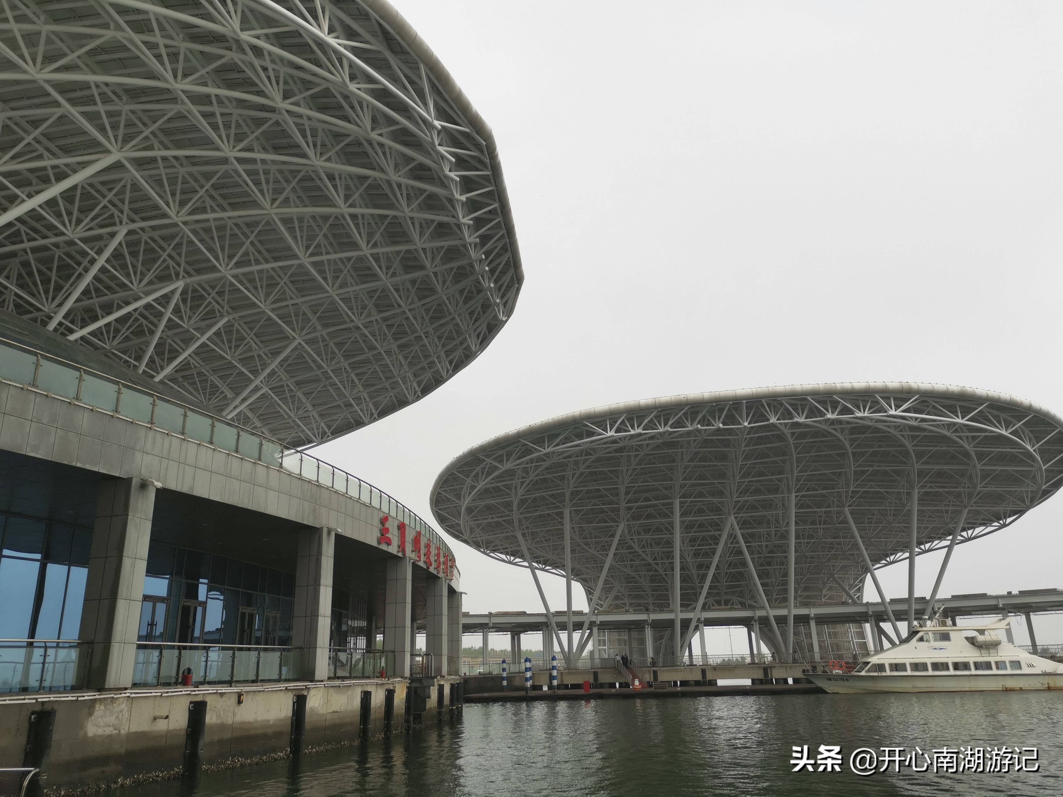 一花一世界，一叶一菩提，与浪漫的月坨岛比邻，菩提岛你去过吗？