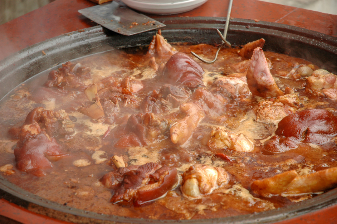 德国菜和东北菜有多像,德国最硬的点心