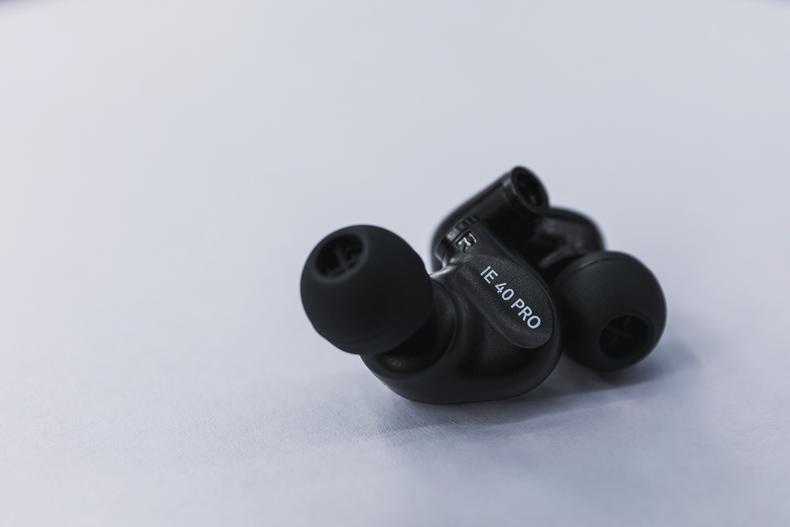 铁三角ls50is和森海塞尔ie40pro,森海塞尔ie40pro