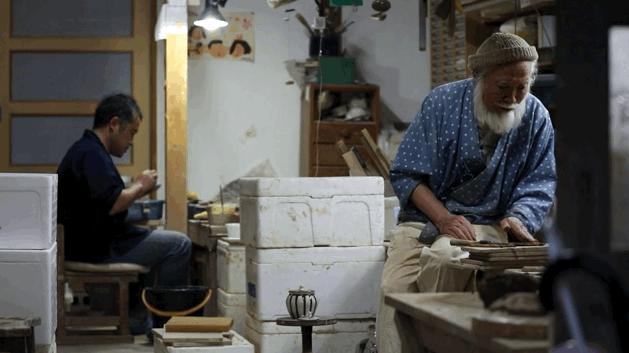 日本制瓷大师12月花神杯,英国制瓷大师视频