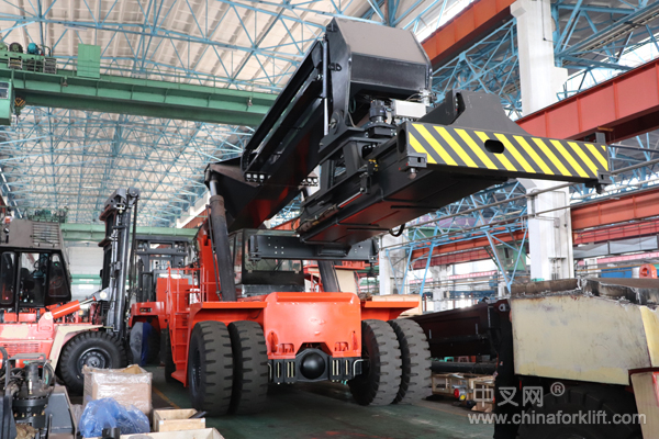 大连新叉车,大连叉车厂家