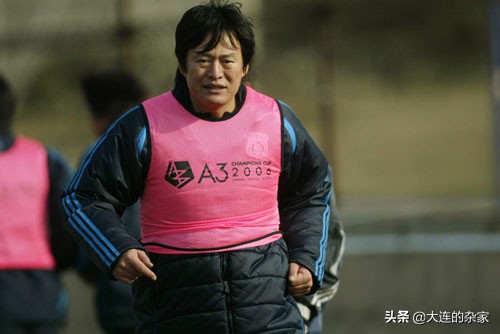 大连队都有过哪些门将,大连队门将郑冠亚