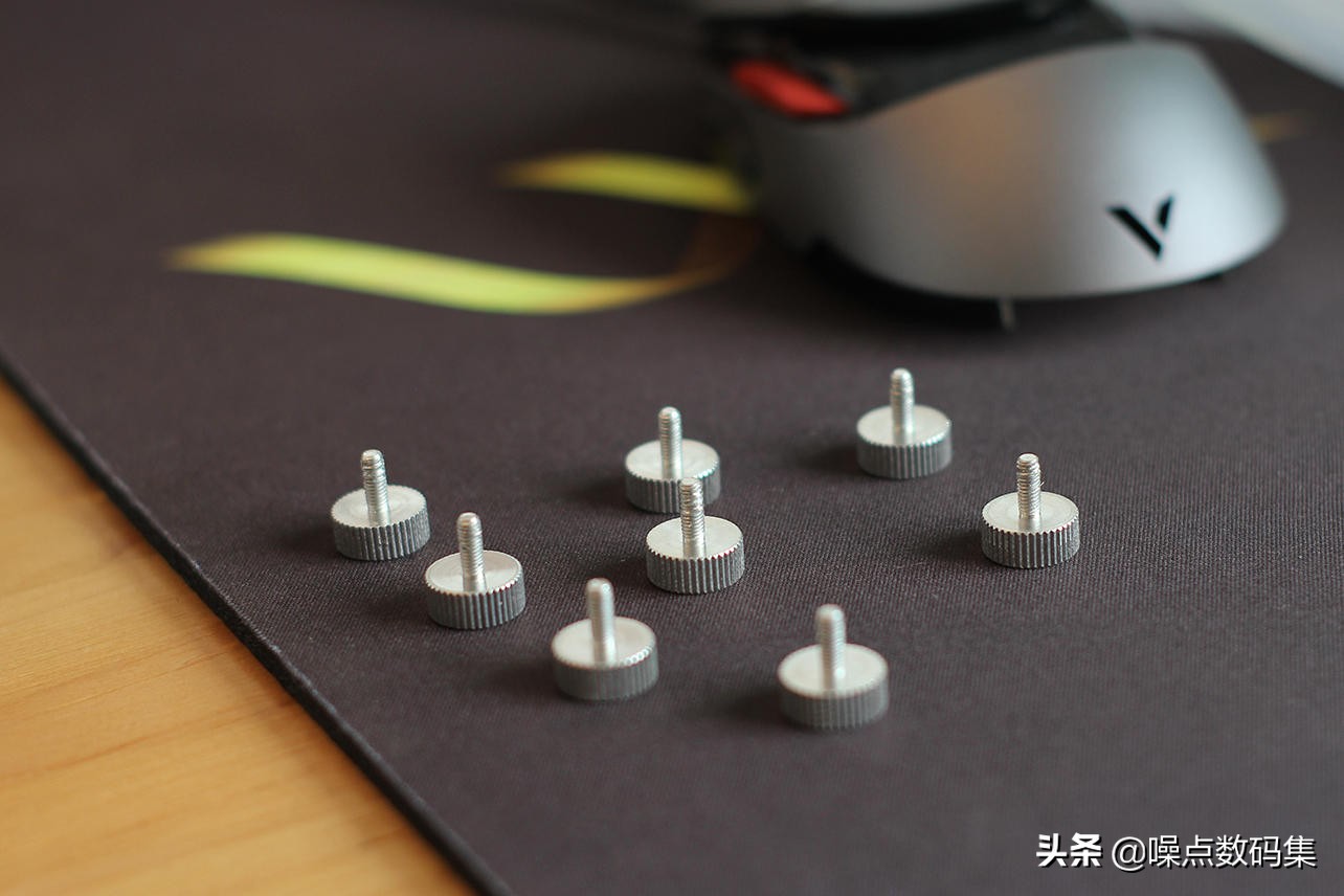 超频三蜂鸟i100pro散热改造,蜂鸟i100itx机箱测评