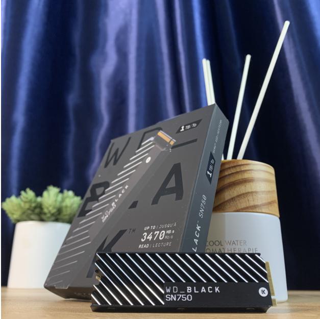 西部数据的WD_BLACKSN750硬盘体验:从来没有见过这么帅的硬盘